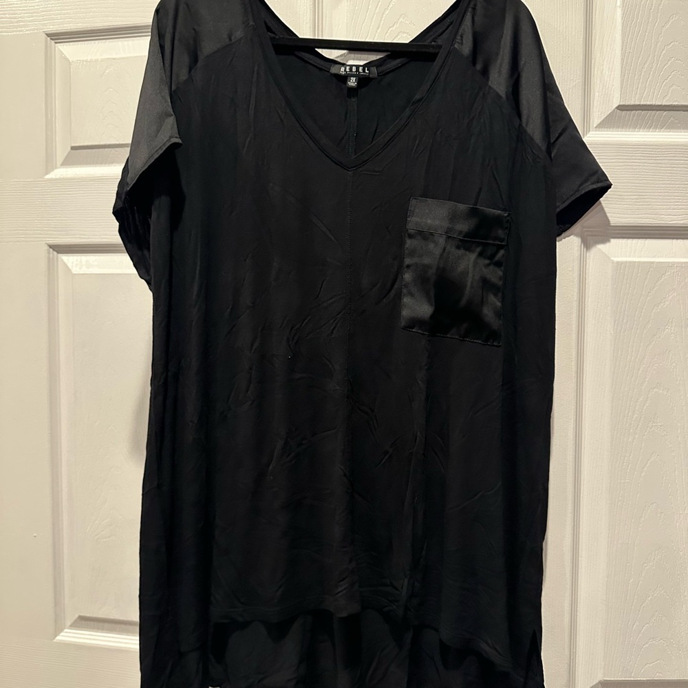 Rebel Wilson Black Satin Pocket Tee